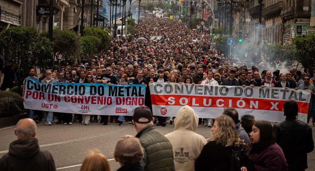 La patronal y los sindicatos firman el nuevo convenio del metal de Pontevedra y ponen fin a las huelgas