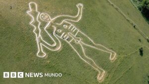 La restauración del monumento milenario más «obsceno» de Reino Unido