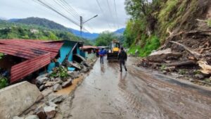 Lluvias constantes en Mérida afectaron la vialidad en varios municipios