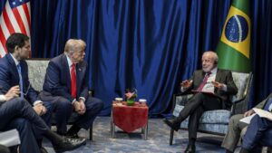 Lula señala que Trump le dijo que «no piensa» invadir Cuba | elperiodico.com