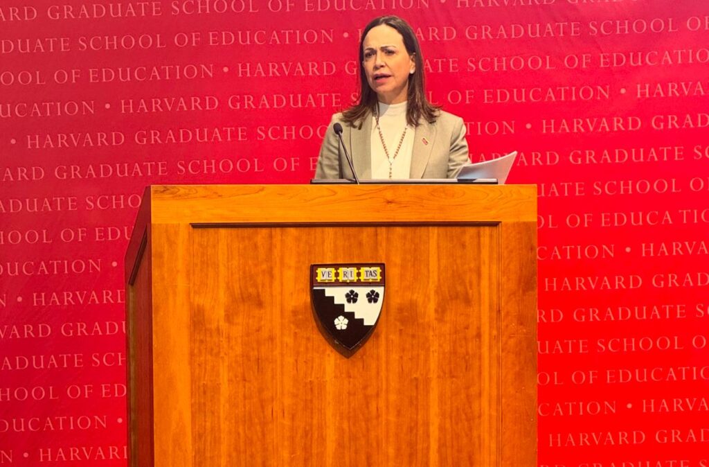 María Corina Machado presentó en Harvard los cuatro pilares de su plan educativo para Venezuela