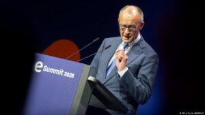 Merz condena ataque ruso con misil Oreshnik contra Ucrania