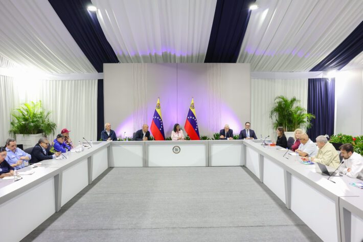 Mesa de diálogo para consolidar consensos laborales se reunió con la presidenta Rodríguez