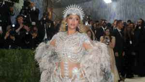 Met Gala recaudó $42 millones y las joyas de Beyoncé sumaron más