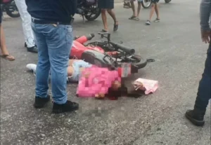 Mujer fallece y sus dos hijos resultan heridos tras ser embestidos