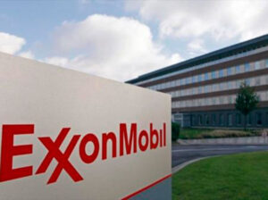 New York Times: ExxonMobil puede adquirir los derechos para la producción de petróleo en Venezuela