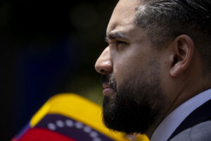 «Nicolasito» Maduro Guerra: Tendríamos que haber hecho más para proteger a mi padre