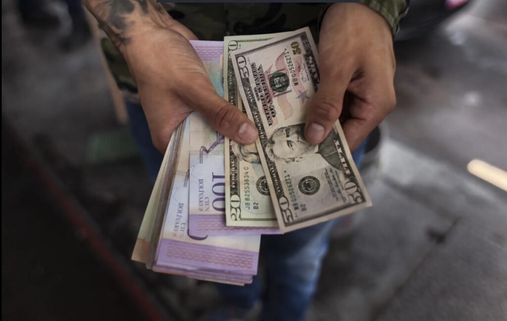 Nuevo sacudón al bolsillo: Dólar BCV sigue escalando y el euro alcanzó otro récord