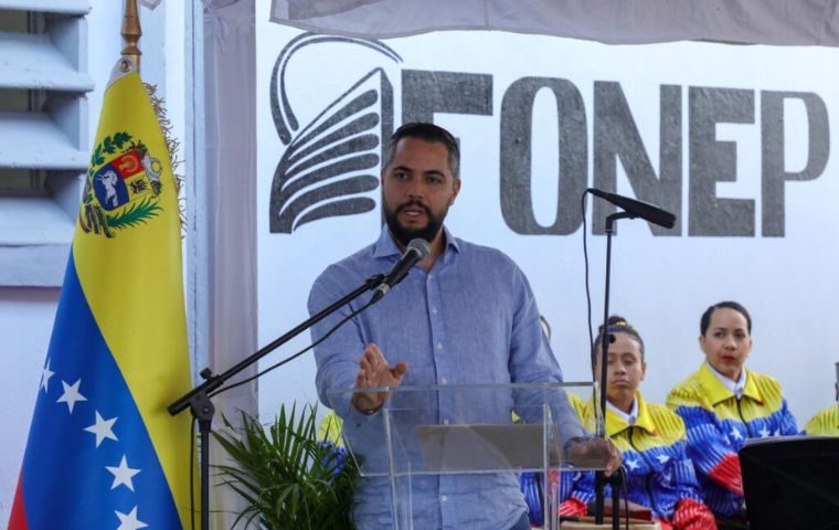 OVP exige la renuncia inmediata del Ministro de Servicio Penitenciario
