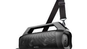 Olvídate de JBL, Amazon liquida el altavoz Bluetooth Soundcore Motion Boom Plus a un precio cercano a su mínimo histórico