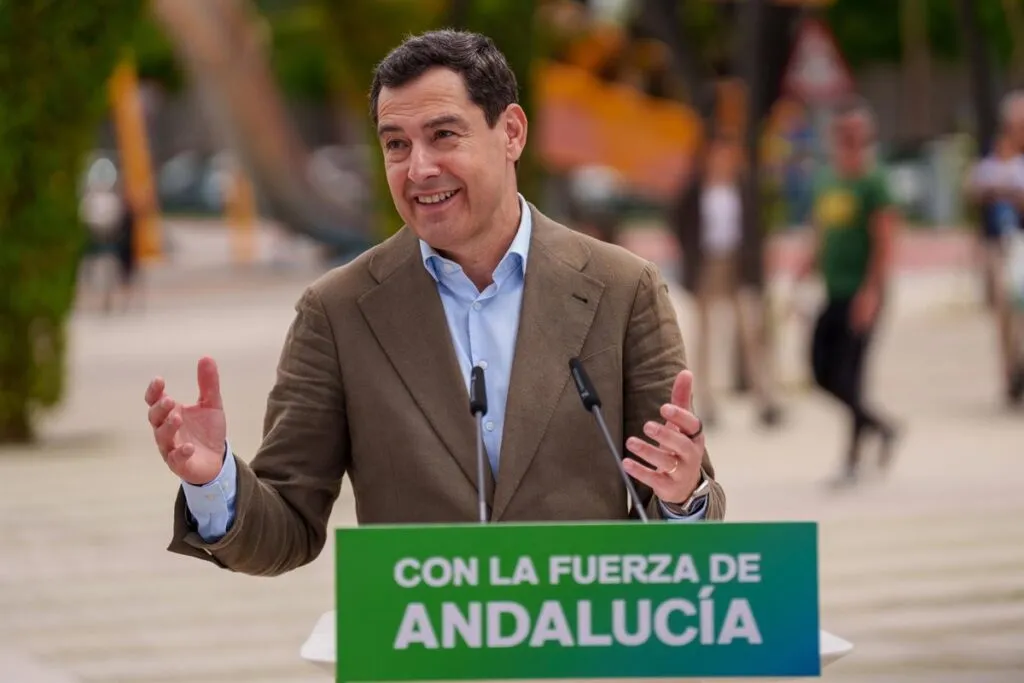 PP-A bordearía la mayoría absoluta el 17M en Andalucía con 22 puntos sobre el PSOE-A y Vox al alza según el Centra