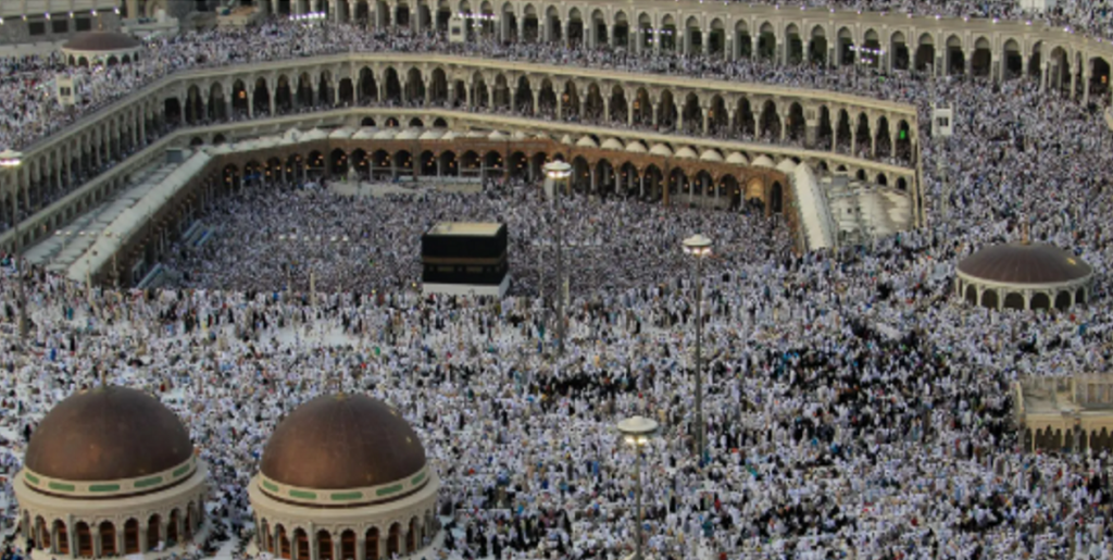 Peregrinaje a La Meca genera expectativa por posible paz en Irán