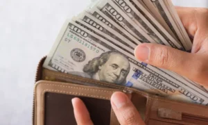 Precio del dólar del 20 de mayo pasa otra decena