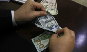 Precio del dólar del 26 de mayo brinca cerca de 5 bolívares