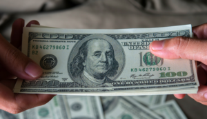 Precio del dólar del 27 de mayo pasa 540 bolívares
