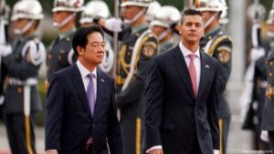 Presidente paraguayo se reúne con su par taiwanés en Taipéi