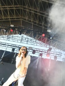 Primal Scream sacuden el Deleste a la hora del tardeo