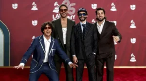 Rawayana logró su primer número 1 en Billboard con “Inglés en Miami” – AlbertoNews
