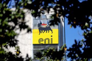 Reuters: Eni reinició la extracción de petróleo venezolano en abril como pago en especie por gas
