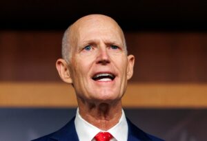 Rick Scott dice que anuncio de Delcy Rodríguez de más «liberaciones» de presos políticos no es suficiente