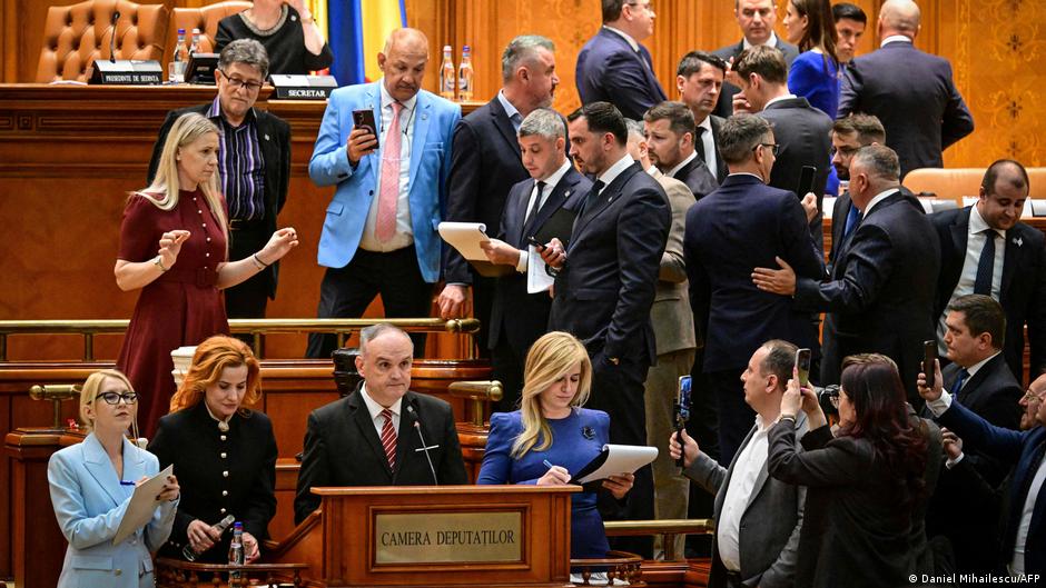 Rumania en una crisis política cada vez más profunda