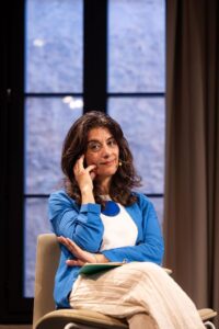 Sanam Naraghi Anderlini, activista iraní: «La presión de EEUU a Irán ha afectado más a la sociedad civil que al régimen» | elperiodico.com