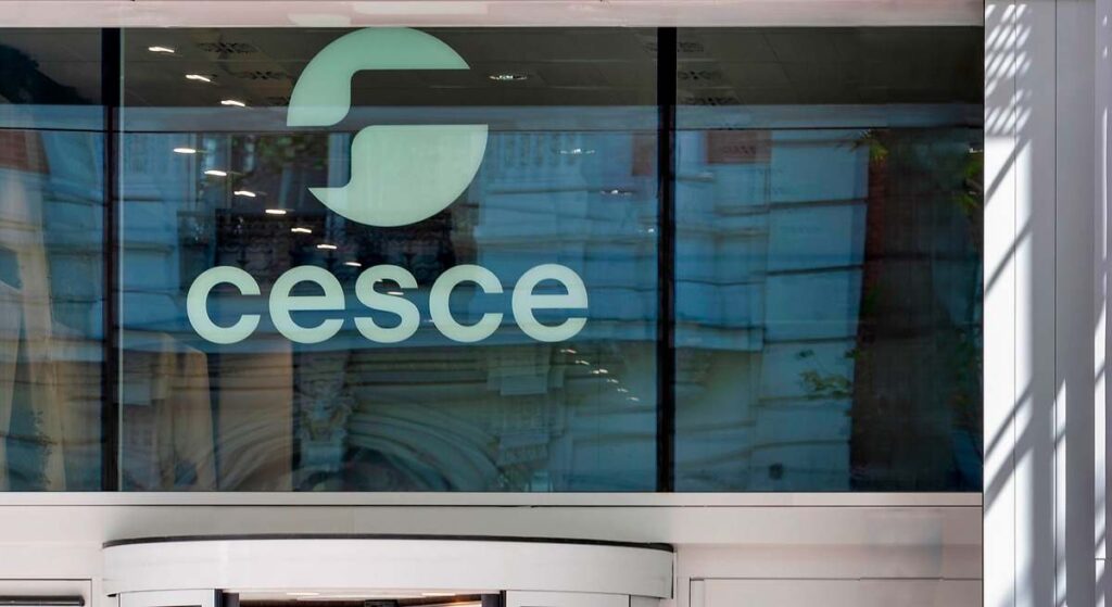 Santander, BBVA y CaixaBank concentran 2.600 millones asegurados por Cesce
