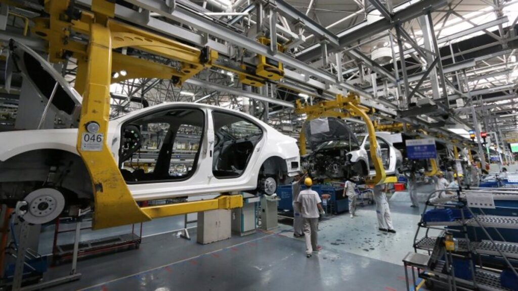 "Se perdió la producción local": Importaciones desplazaron a la industria automotriz venezolana