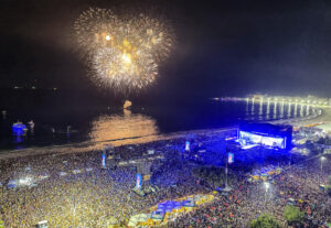 Shakira enciende Copacabana con ‘La fuerte’ en la apertura de su concierto – AlbertoNews