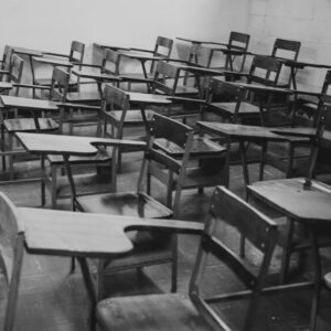 Solo 44% de la población escolarizada asiste regularmente a clases en Venezuela, según Encovi