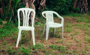 Todo comenzó con una silla de plástico: el fenómeno Bad Bunny llega a Madrid