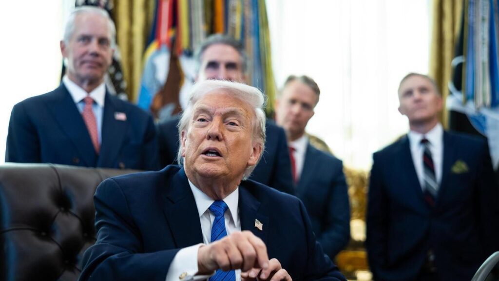 Trump anuncia que suspende un ataque contra Irán previsto "para mañana" a petición de sus aliados árabes