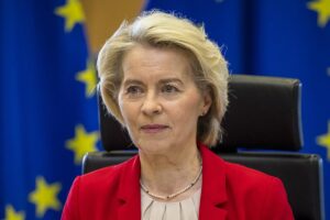 Trump da de plazo hasta el 4 julio a la UE para que cumpla con el acuerdo comercial | europapress.es