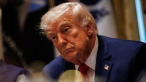 Trump ha solicitado varias enmiendas al futuro acuerdo con Irán: «No tengo prisa» | elperiodico.com