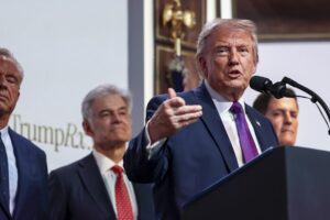 Trump no asistirá a la boda de su hijo mayor en Bahamas por su compromiso y «amor a EEUU» – AlbertoNews