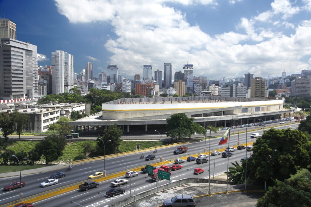 UCV recuperará la administración directa y los recursos generados por los alquileres de los espacios ubicados en la Zona Rental de Caracas