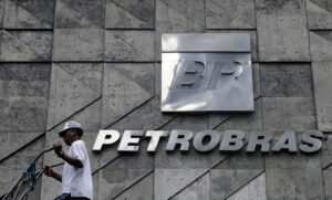 ÚLTIMA HORA | Está en la «lista de deseos»: Petrobras sigue en la etapa de evaluación de posibles oportunidades en Venezuela – AlbertoNews
