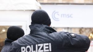 Un choque entre dos tranvías en la ciudad alemana de Düsseldorf ocasiona 28 heridos | elperiodico.com