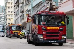 Un muerto y cuatro heridos deja incendio en edificio con fallas de seguridad en Hong Kong – AlbertoNews
