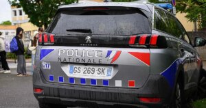 Una mujer se suicida junto a tres de sus hijos tras lanzarse abrazada a ellos desde un decimotercer piso en Francia