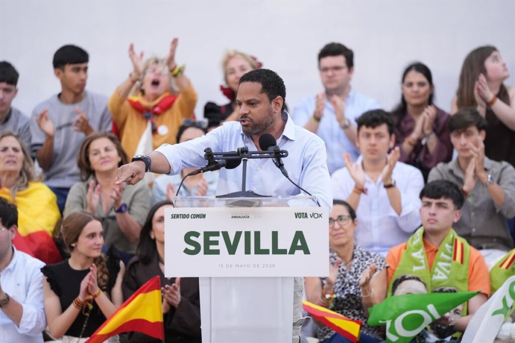 Vox no aclara si pedirá entrar en el gobierno de Andalucía, pero insiste en que "condicionará" al PP
