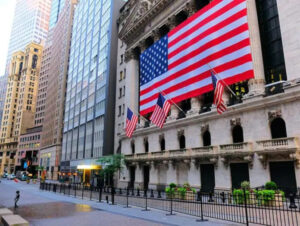 Wall Street abre mixto tras nuevas tensiones entre EEUU-Irán por plan de Trump para Ormuz