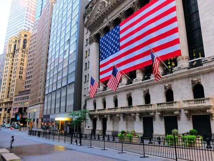Wall Street abre mixto tras nuevas tensiones entre EEUU-Irán por plan de Trump para Ormuz
