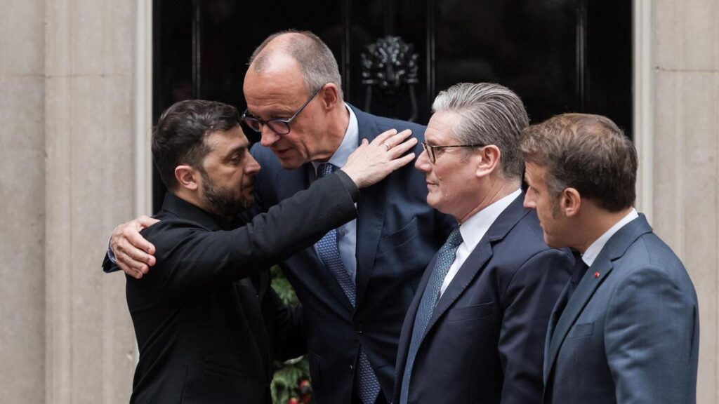 Archivo - Volodimir Zelenski, Friedrich Merz, Keir Starmer y Emmanuel Macron, en imagen de archivo