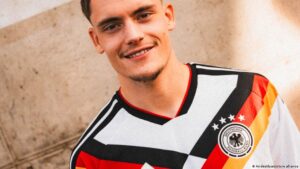 ¿Cuánto debe costar la camiseta de la selección alemana?