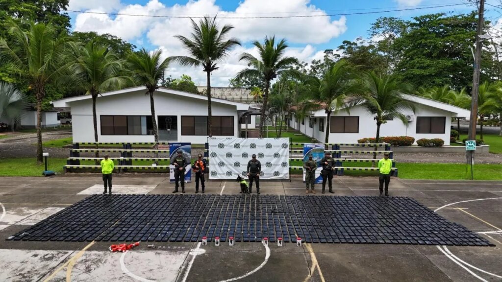 1,3 toneladas de cocaína que iban a ser enviadas a Europa fueron incautadas por la Policía en el Urabá antioqueño: estaban ocultas en un contenedor