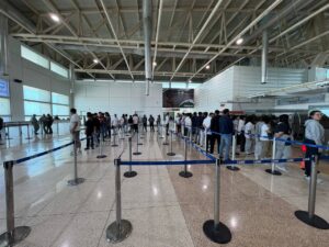 Llegó a Maiquetía un nuevo vuelo con más de 120 migrantes venezolanos deportados de EEUU