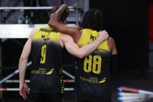 ACB: ¿Quién ganará la ACB de las sorpresas? La magia de Ricky, un Madrid hasta sin Supercopa y unas semifinales sin precedentes | ACB 2025 | elmundo.es