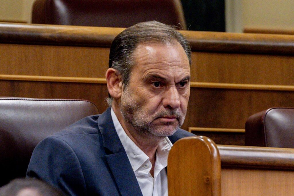 Ábalos ve "predeterminada" su condena a 24 años de cárcel y solicitará la nulidad de la sentencia