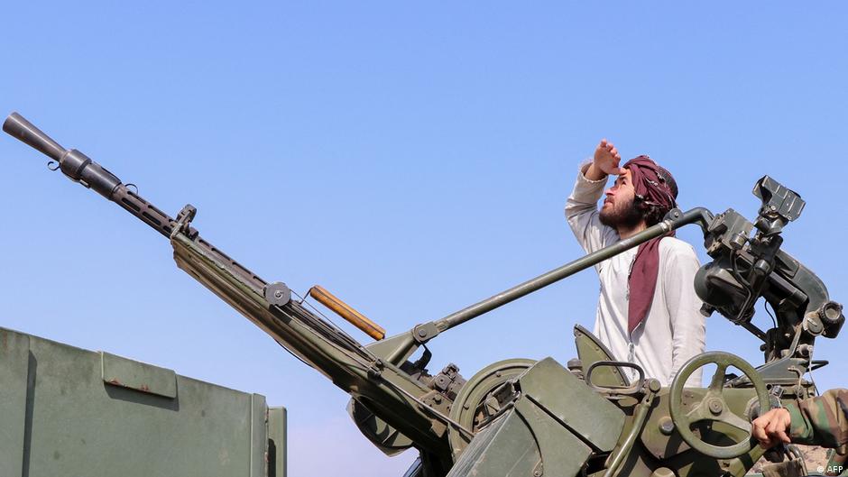 Afganistán reivindica ataques aéreos "contra EI" en Pakistán